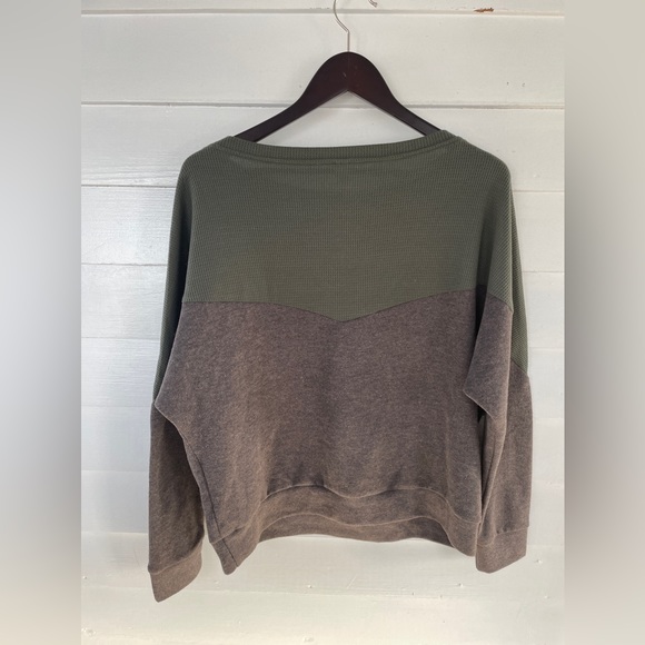 Green/Brown Color Block Tickled Teal Crew Neck Sweater - Picture 2 of 7